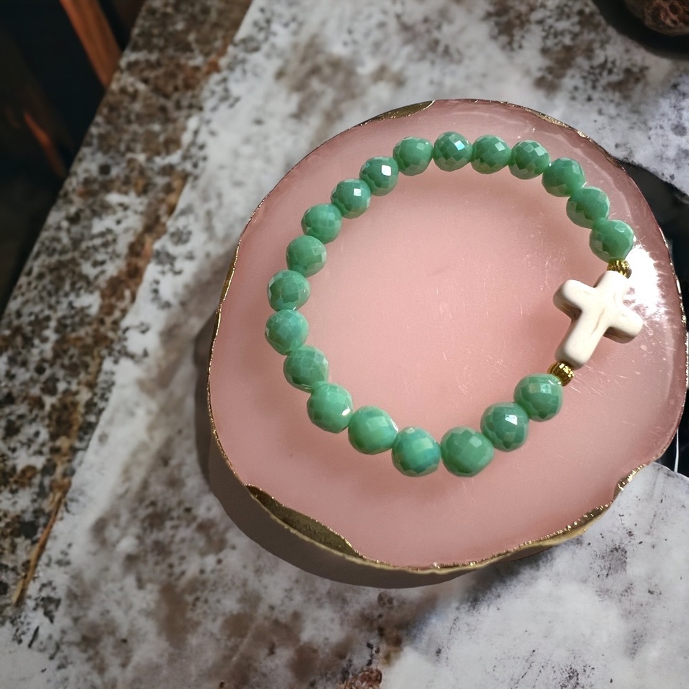 Mint Green semi precious beads bracelet